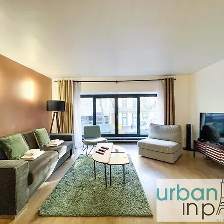Urban Flat 194 - Spacious 3 Bedroom Montmartre Paris Exterior photo