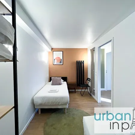 Urban Flat 194 - Spacious 3 Bedroom Montmartre Paris Exterior photo